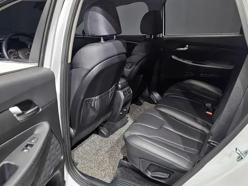 2022 Hyundai Santa Fe с пробегом 45 349 км