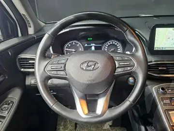 2022 Hyundai Santa Fe с пробегом 45 349 км