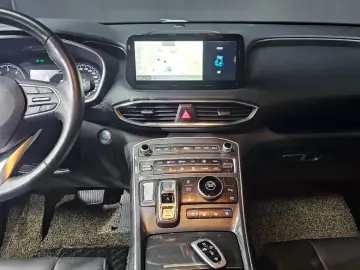 2022 Hyundai Santa Fe с пробегом 45 349 км