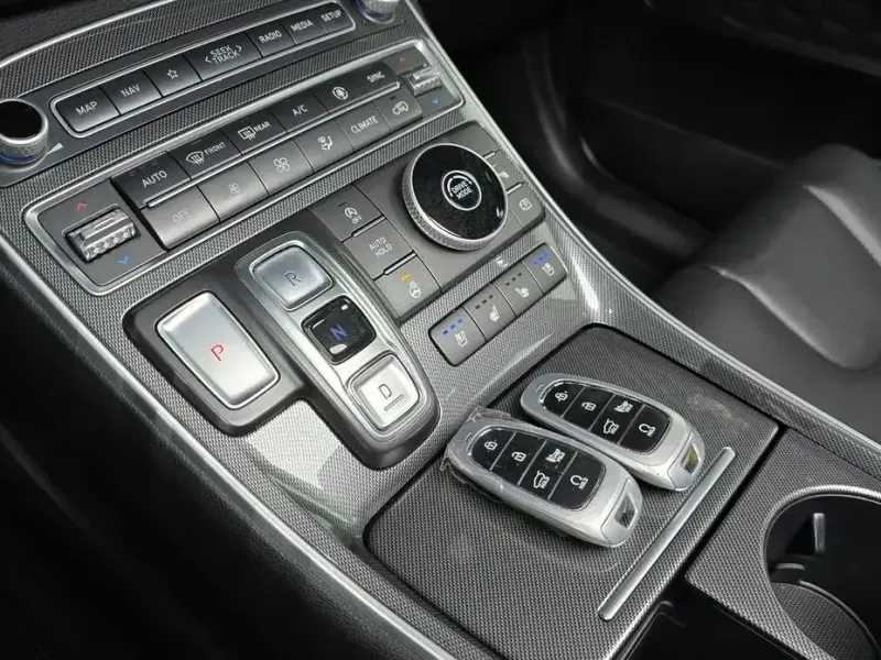 2020 Hyundai Santa Fe с пробегом 109 725 км
