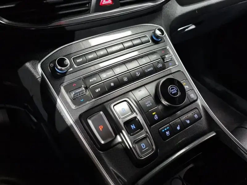 2022 Hyundai Santa Fe с пробегом 70 166 км