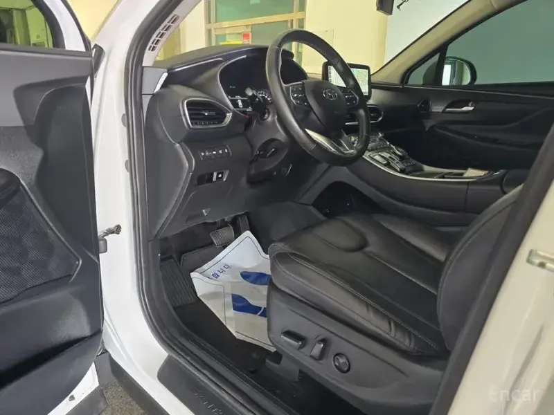 2021 Hyundai Santa Fe с пробегом 68 112 км