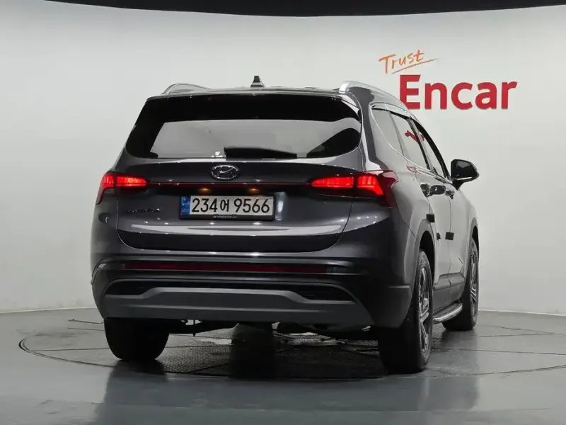 2021 Hyundai Santa Fe с пробегом 73 929 км