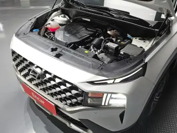 2023 Hyundai Santa Fe с пробегом 77 765 км
