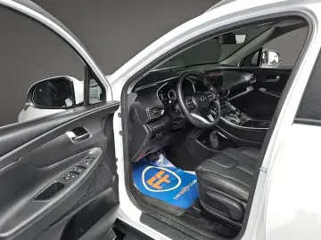 2023 Hyundai Santa Fe с пробегом 77 765 км