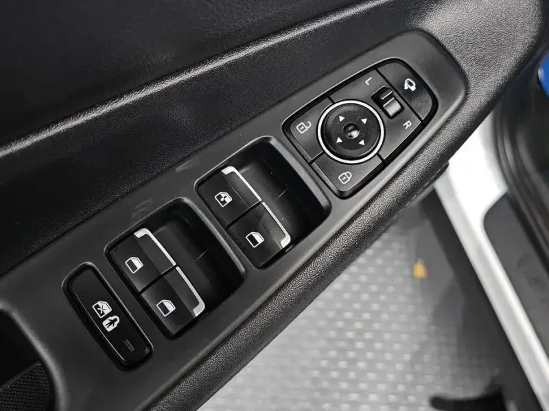 2023 Hyundai Santa Fe с пробегом 77 765 км