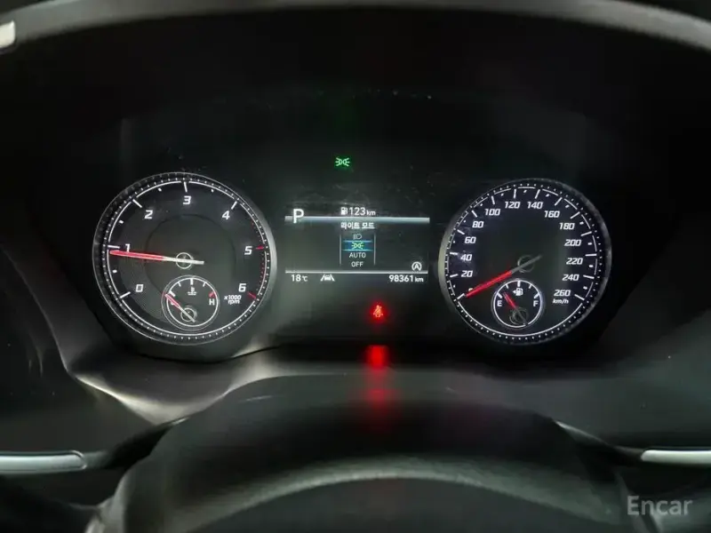 2020 Hyundai Santa Fe с пробегом 98 361 км