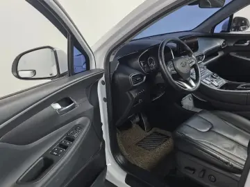2020 Hyundai Santa Fe с пробегом 104 526 км
