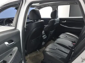 2020 Hyundai Santa Fe с пробегом 104 526 км