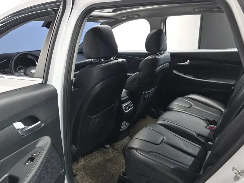 2020 Hyundai Santa Fe с пробегом 104 526 км