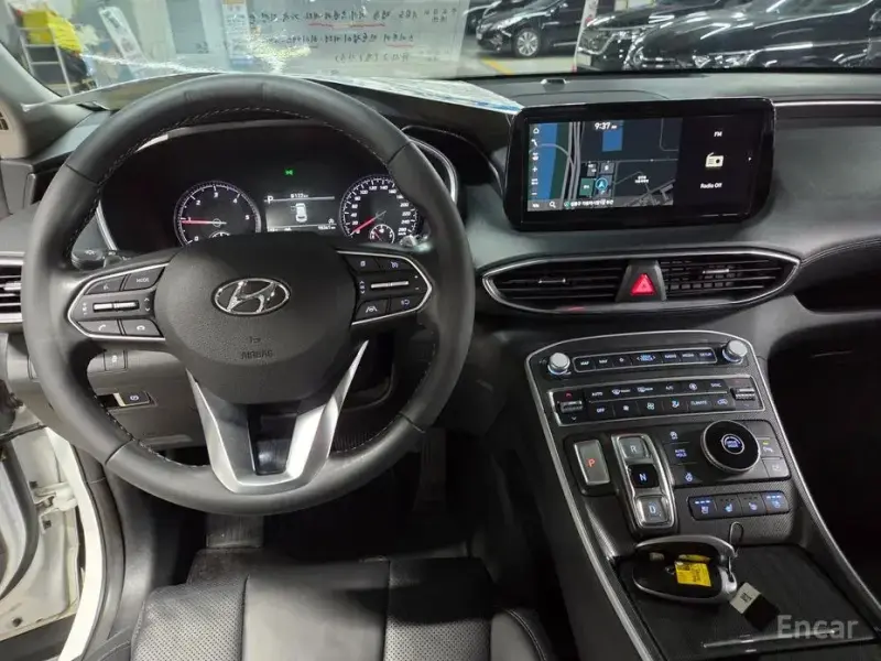 2020 Hyundai Santa Fe с пробегом 98 361 км