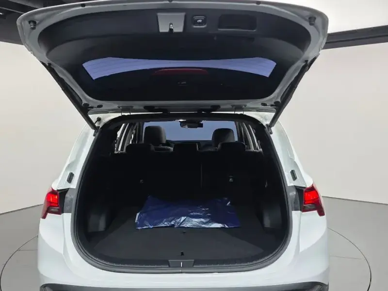 2020 Hyundai Santa Fe с пробегом 104 526 км