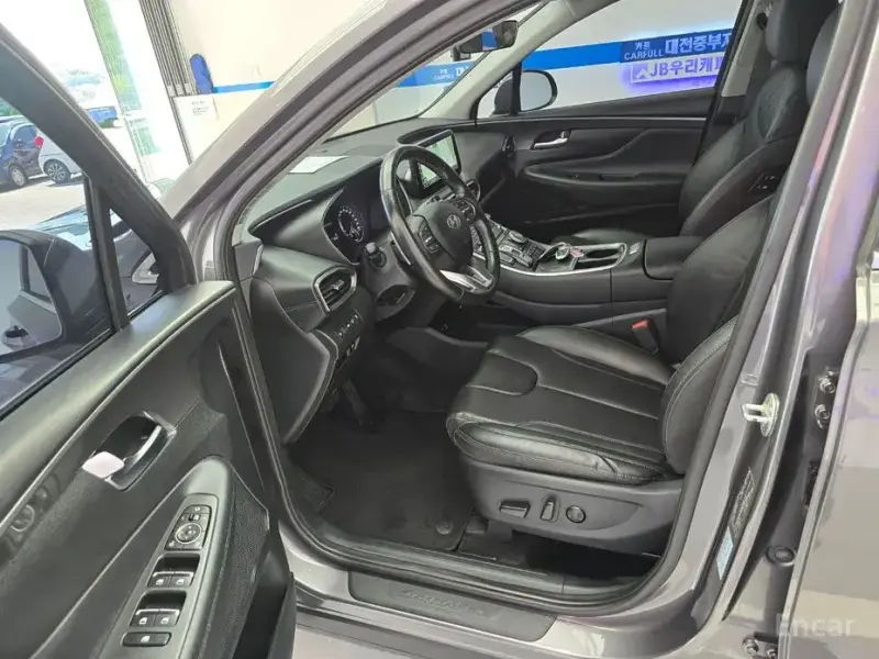 2021 Hyundai Santa Fe с пробегом 93 861 км
