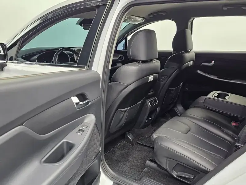 2021 Hyundai Santa Fe с пробегом 30 395 км
