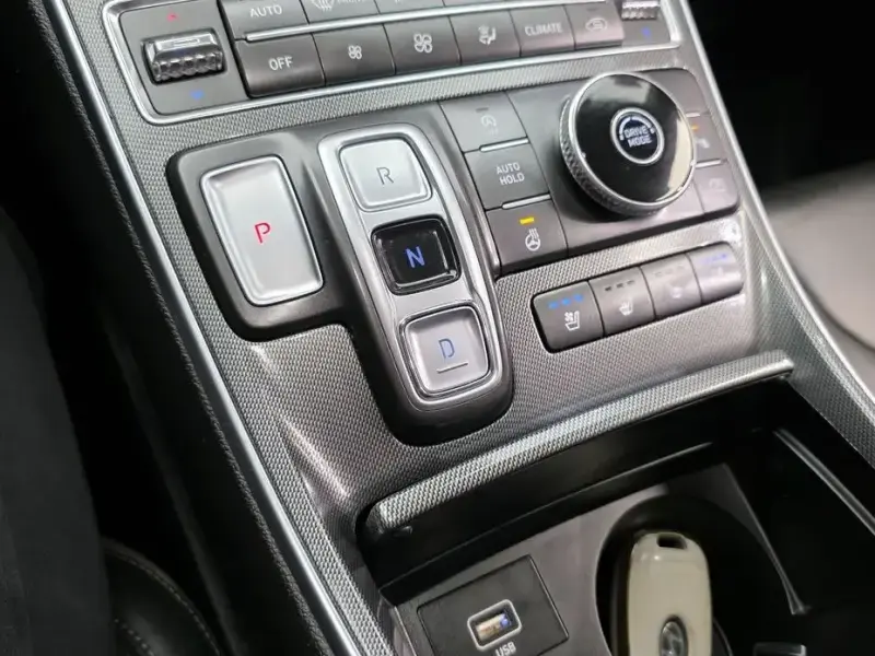 2022 Hyundai Santa Fe с пробегом 126 797 км