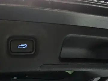 2021 Hyundai Santa Fe с пробегом 77 499 км