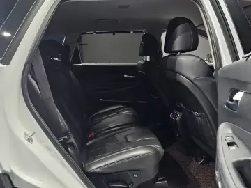 2020 Hyundai Santa Fe с пробегом 61 608 км
