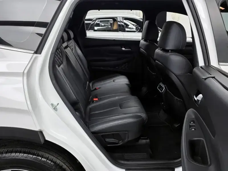 2021 Hyundai Santa Fe с пробегом 62 663 км