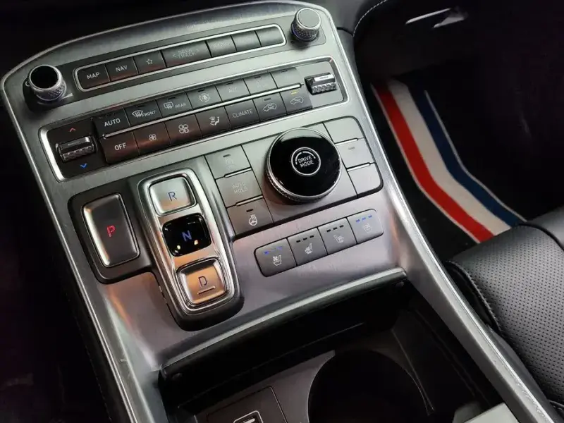 2020 Hyundai Santa Fe с пробегом 67 538 км