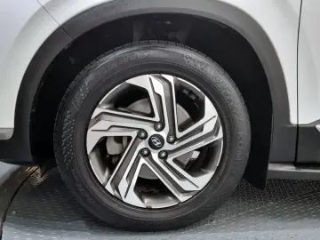 2021 Hyundai Santa Fe с пробегом 97 454 км