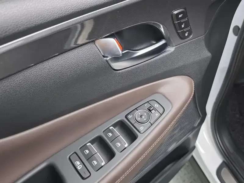 2021 Hyundai Santa Fe с пробегом 83 456 км