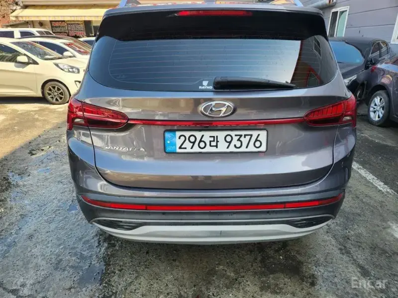 2023 Hyundai Santa Fe с пробегом 82 826 км