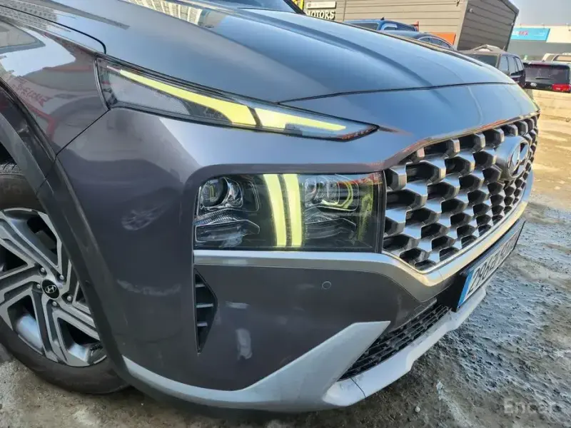 2023 Hyundai Santa Fe с пробегом 82 826 км
