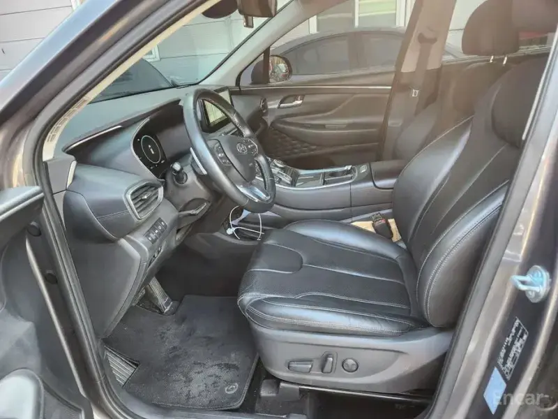 2023 Hyundai Santa Fe с пробегом 82 826 км