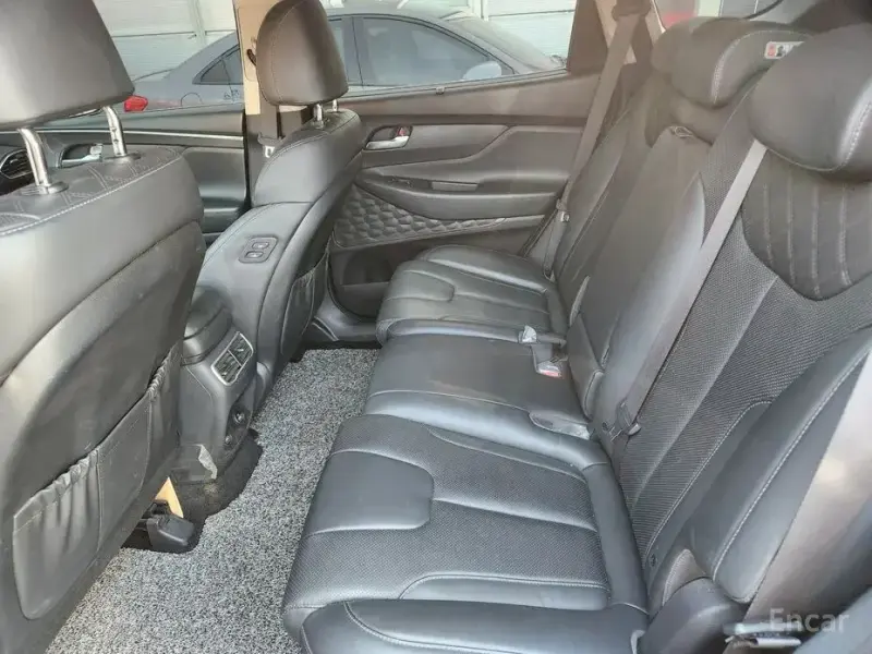 2023 Hyundai Santa Fe с пробегом 82 826 км