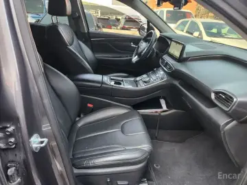 2023 Hyundai Santa Fe с пробегом 82 826 км