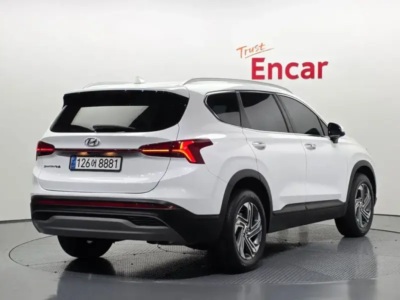 2023 Hyundai Santa Fe с пробегом 37 009 км