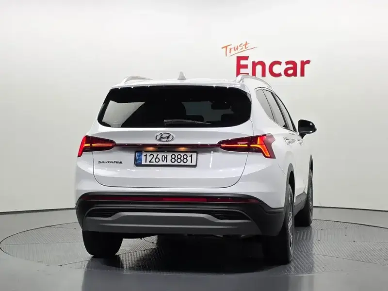 2023 Hyundai Santa Fe с пробегом 37 009 км