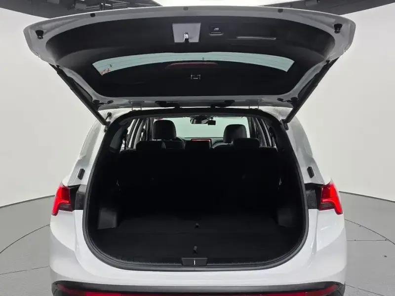 2023 Hyundai Santa Fe с пробегом 37 009 км