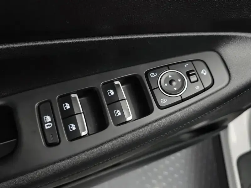 2023 Hyundai Santa Fe с пробегом 37 009 км