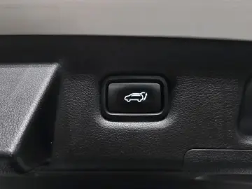 2023 Hyundai Santa Fe с пробегом 37 009 км