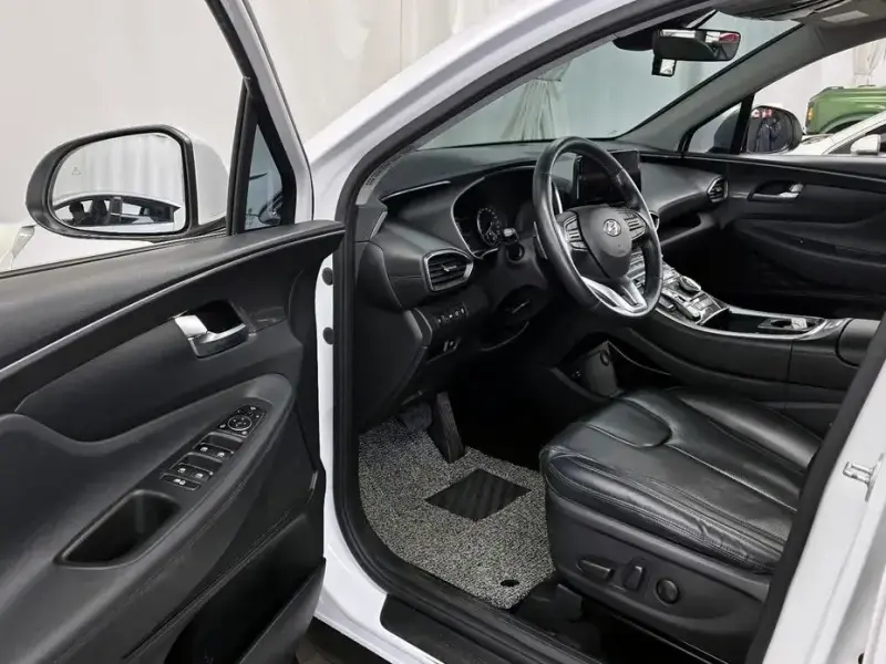 2020 Hyundai Santa Fe с пробегом 50 391 км