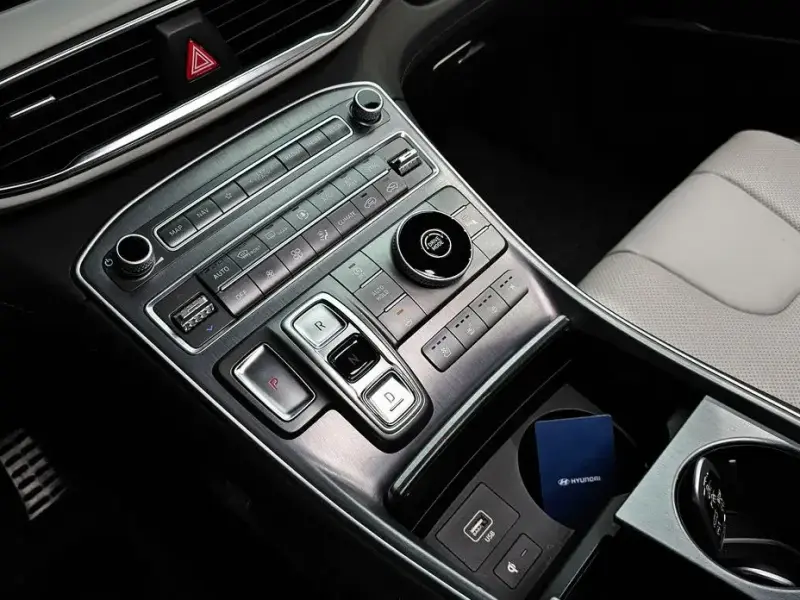 2020 Hyundai Santa Fe с пробегом 57 272 км
