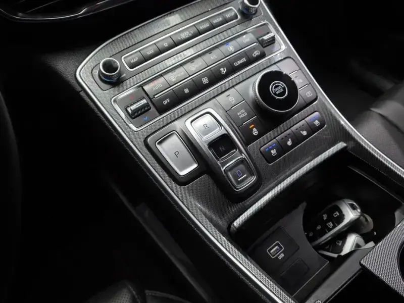2022 Hyundai Santa Fe с пробегом 35 500 км
