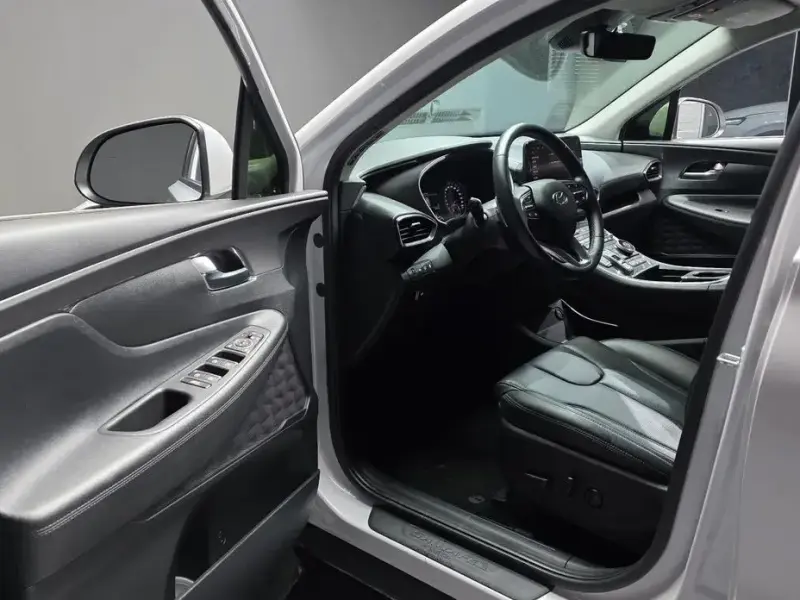 2022 Hyundai Santa Fe с пробегом 35 500 км