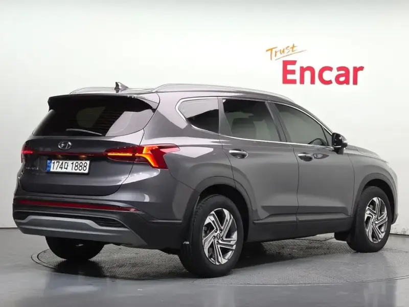 2022 Hyundai Santa Fe с пробегом 72 572 км