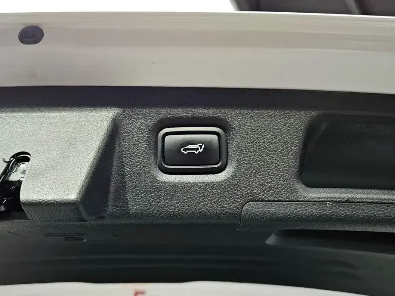 2020 Hyundai Santa Fe с пробегом 73 421 км