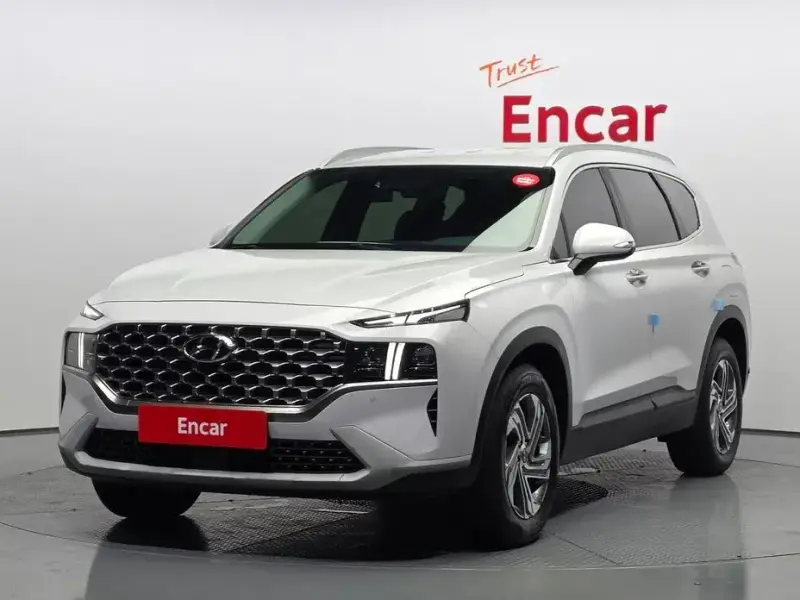 2023 Hyundai Santa Fe с пробегом 28 295 км