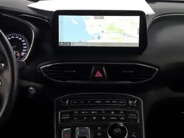 2023 Hyundai Santa Fe с пробегом 28 295 км