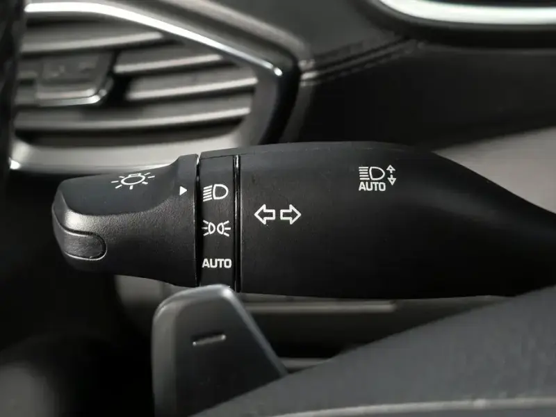 2023 Hyundai Santa Fe с пробегом 28 295 км