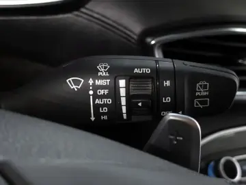 2023 Hyundai Santa Fe с пробегом 28 295 км