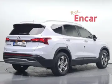 2022 Hyundai Santa Fe с пробегом 64 477 км