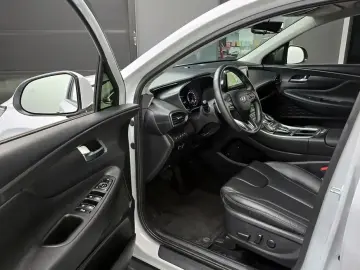 2022 Hyundai Santa Fe с пробегом 64 477 км