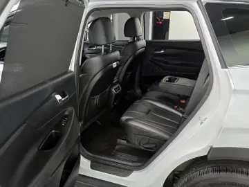 2022 Hyundai Santa Fe с пробегом 64 477 км