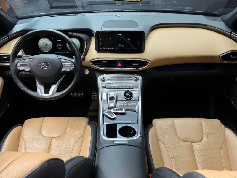 2020 Hyundai Santa Fe с пробегом 42 394 км