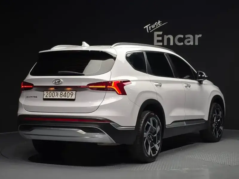 2021 Hyundai Santa Fe с пробегом 55 759 км